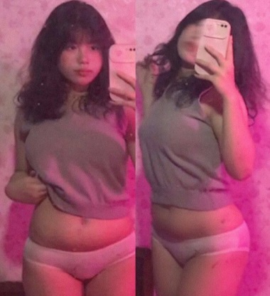 Cô em gái mũm mĩm dập mạnh không ngừng.